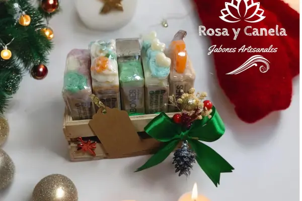 Imagen de Rosas y Canela