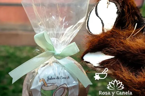 Imagen de Rosas y Canela